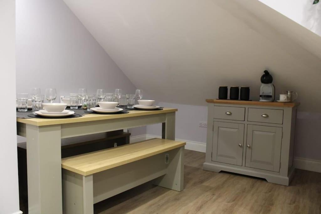 5 Star Apartment 런던 외부 사진