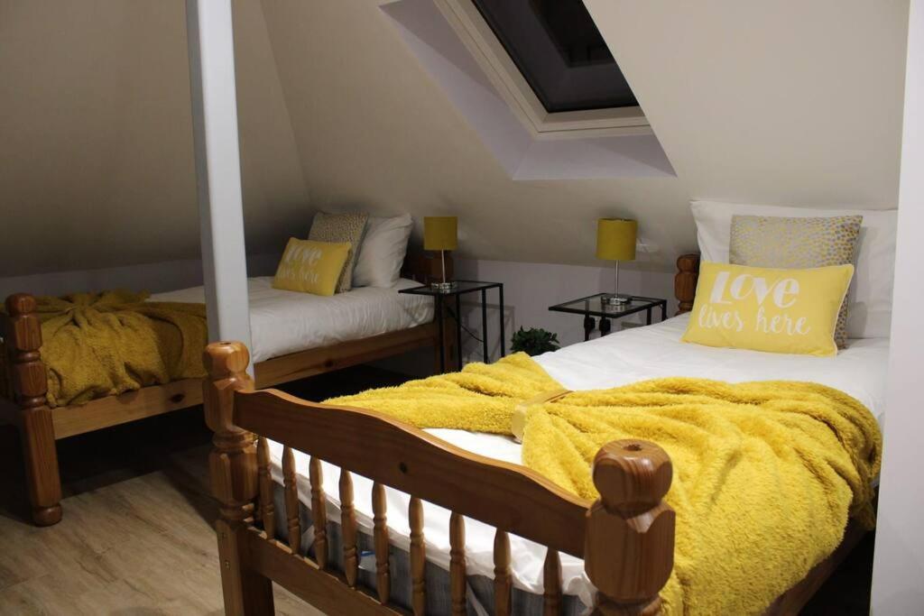 5 Star Apartment 런던 외부 사진