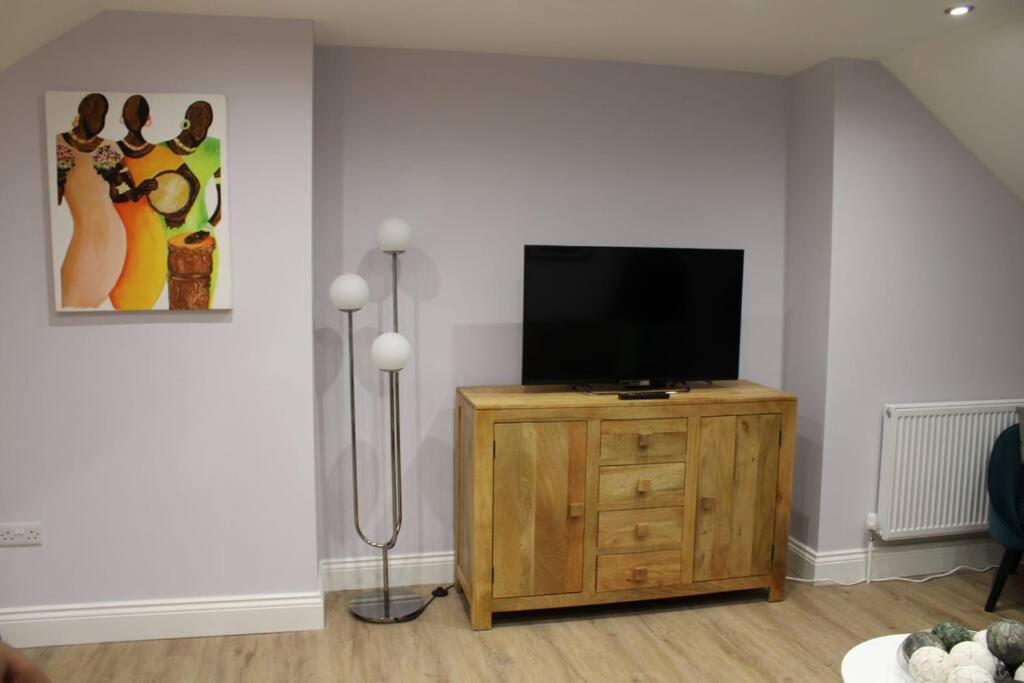 5 Star Apartment 런던 외부 사진